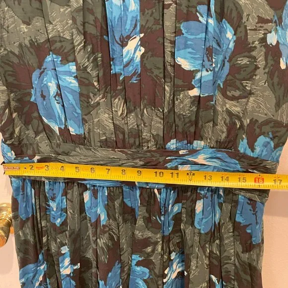 Boden Floral Dress - Picture 7 of 8